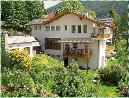 Appartement Schoeffmann บาด ไคลน์เคิร์ชไฮม์ ภายนอก รูปภาพ